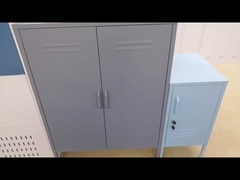 現代様式の振動ドアの細い金属の収納キャビネット4の調節可能なフィート